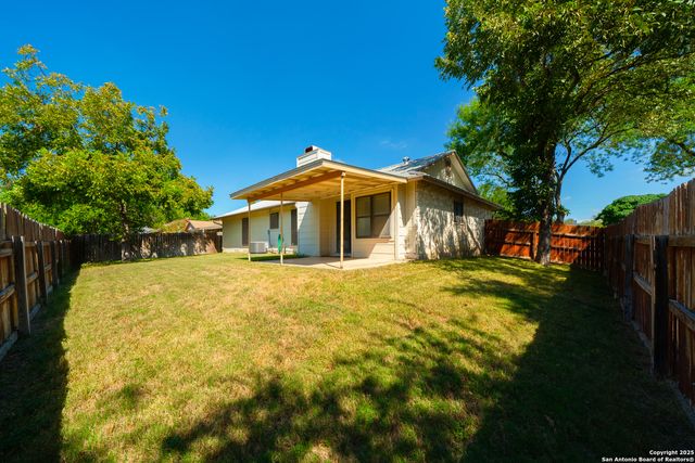1514 Lochshire St, San Antonio, TX 78216