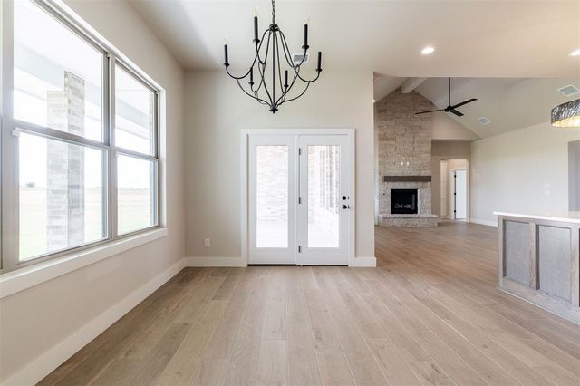 6920 Lake View Court, Cashion, OK 73016