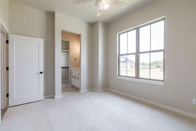 6920 Lake View Court, Cashion, OK 73016