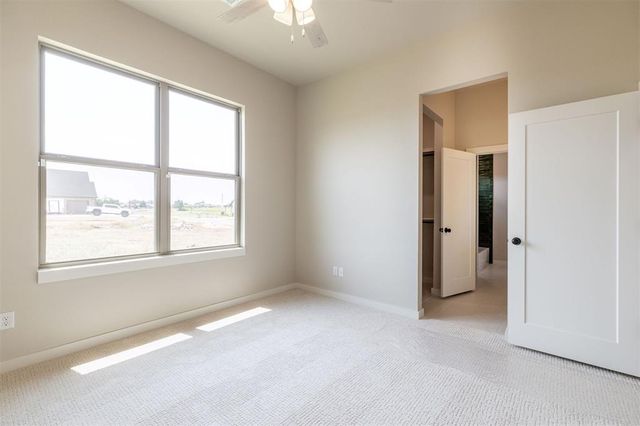 6920 Lake View Court, Cashion, OK 73016