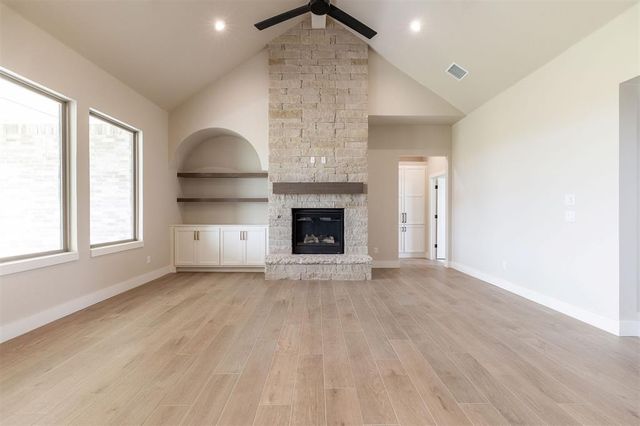 6920 Lake View Court, Cashion, OK 73016