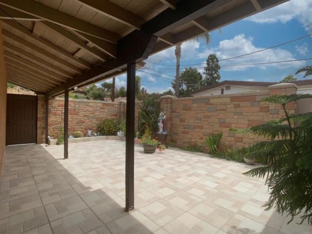 9104 Northcote Road, Santee, CA 92071