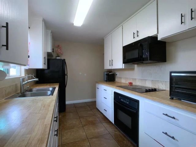 9104 Northcote Road, Santee, CA 92071