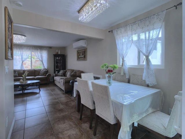 9104 Northcote Road, Santee, CA 92071