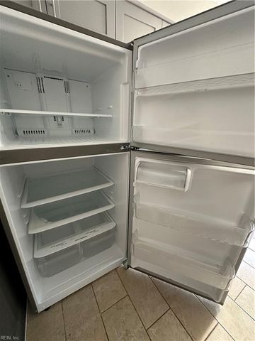724 W 35th St Apt 3, Norfolk, VA 23508