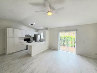 569 E Ridge Circle N, Boynton Beach, FL 33435