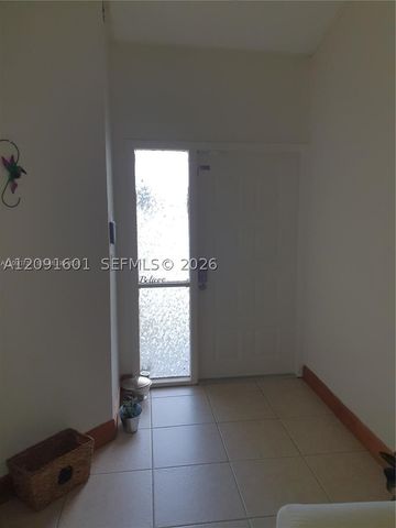 6702 SW 152nd Pl 28-02, Miami, FL 33193