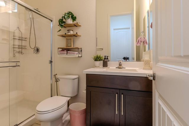 1064 S Sunset Drive, Chandler, AZ 85286