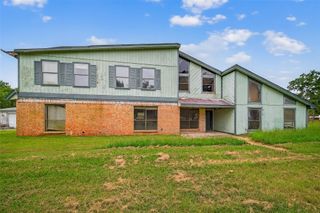 54 Windmill Drive, Hempstead, TX 77445