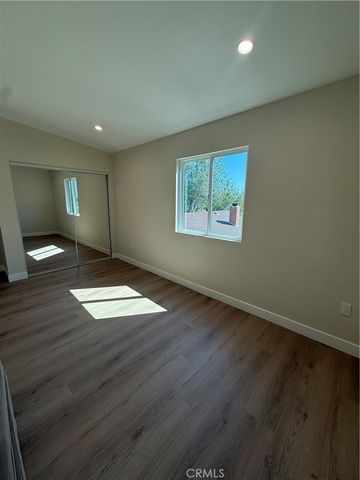 14037 Rex, Sylmar, CA 91342
