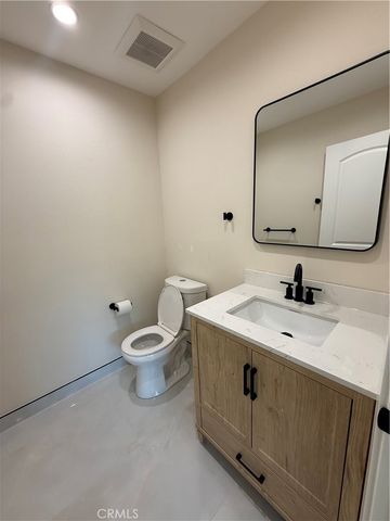 14037 Rex, Sylmar, CA 91342