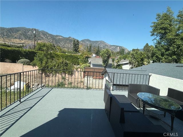 14037 Rex, Sylmar, CA 91342
