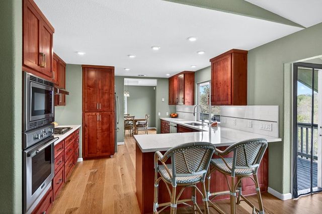 6885 Chaparral Ln, Newcastle, CA 95658