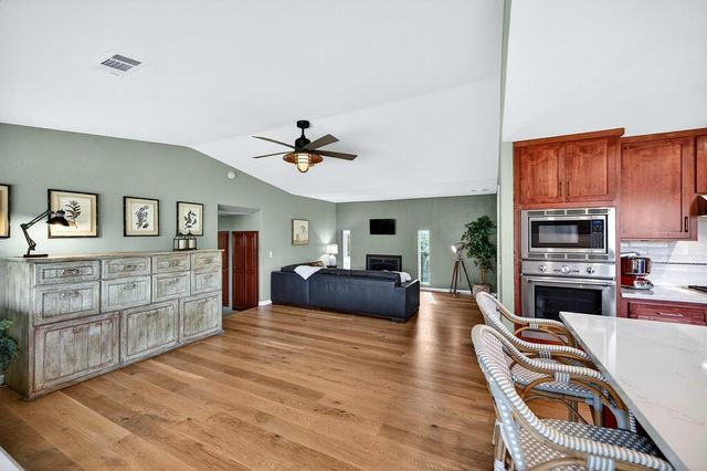 6885 Chaparral Ln, Newcastle, CA 95658