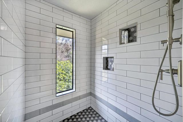 6885 Chaparral Ln, Newcastle, CA 95658