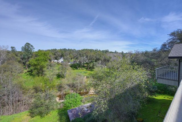 6885 Chaparral Ln, Newcastle, CA 95658
