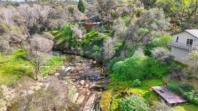 6885 Chaparral Ln, Newcastle, CA 95658