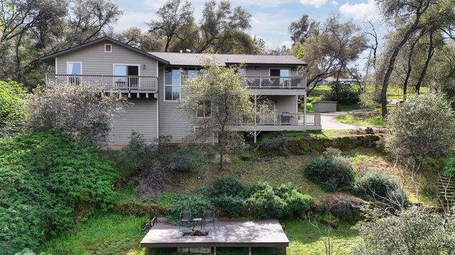 6885 Chaparral Ln, Newcastle, CA 95658