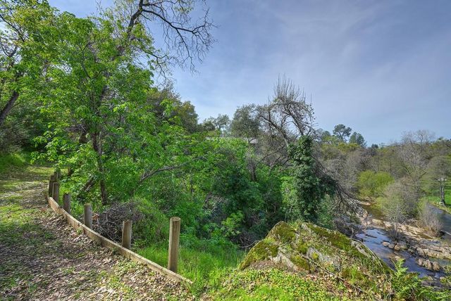 6885 Chaparral Ln, Newcastle, CA 95658