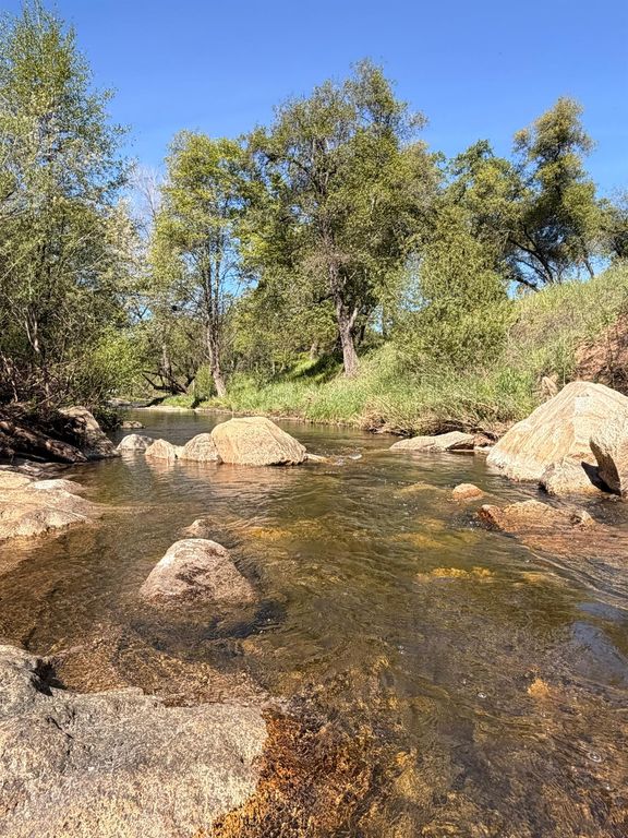 6885 Chaparral Ln, Newcastle, CA 95658