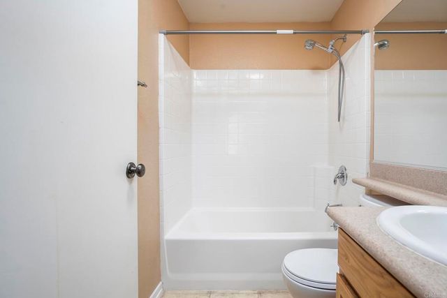 3267 Dehesa Rd 68, El Cajon, CA 92019