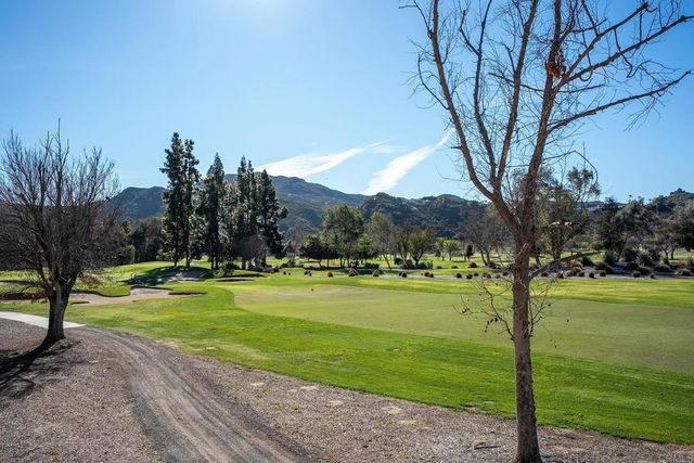 3267 Dehesa Rd 68, El Cajon, CA 92019