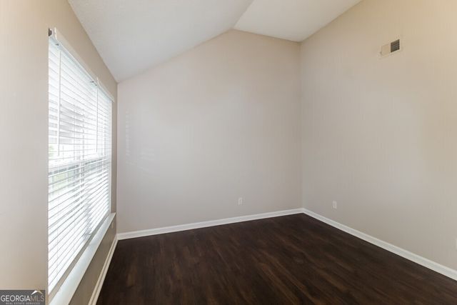 4352 Arabian Way, Snellville, GA 30039