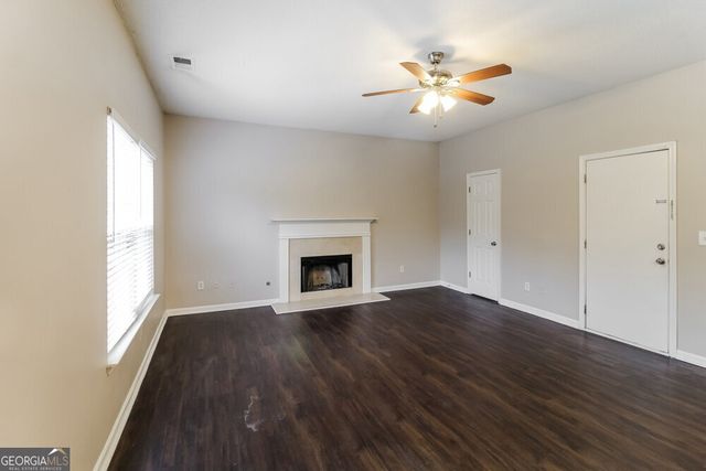 4352 Arabian Way, Snellville, GA 30039