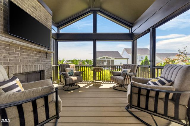 136 Mossy Falls Way, Wendell, NC 27591