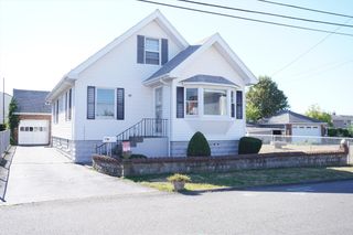 51 Keayne St, Revere, MA 02151