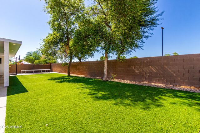 3444 E FLAMINGO Court, Gilbert, AZ 85297