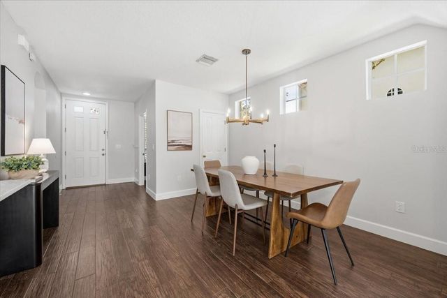 9530 W PARK VILLAGE DRIVE, Tampa, FL 33626