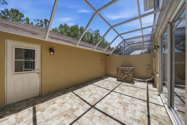 9530 W PARK VILLAGE DRIVE, Tampa, FL 33626