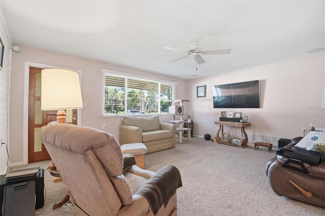 4368 N OCEAN SHORE BLVD, Palm Coast, FL 32137