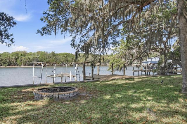 4368 N OCEAN SHORE BLVD, Palm Coast, FL 32137