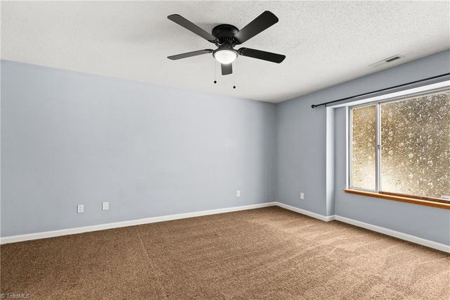 6127 Old Plank Road, Winston-salem, NC 27106