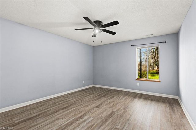 6127 Old Plank Road, Winston-salem, NC 27106