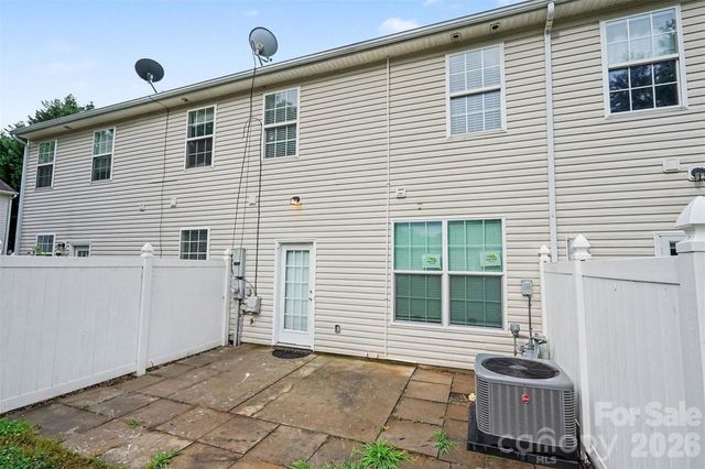 7514 Abigail Glen Drive, Charlotte, NC 28212