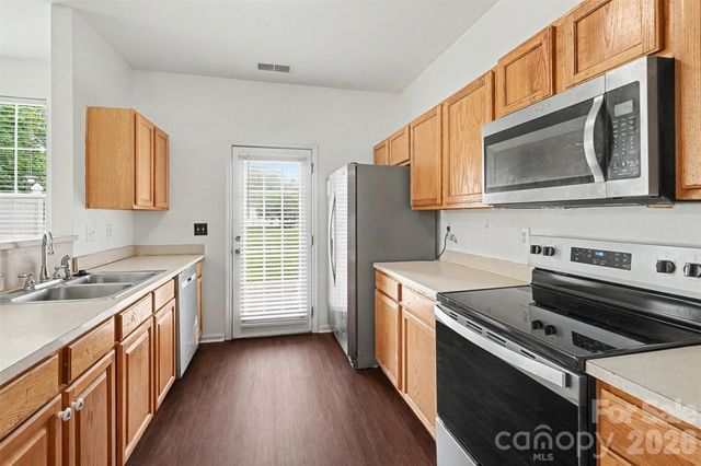 7514 Abigail Glen Drive, Charlotte, NC 28212
