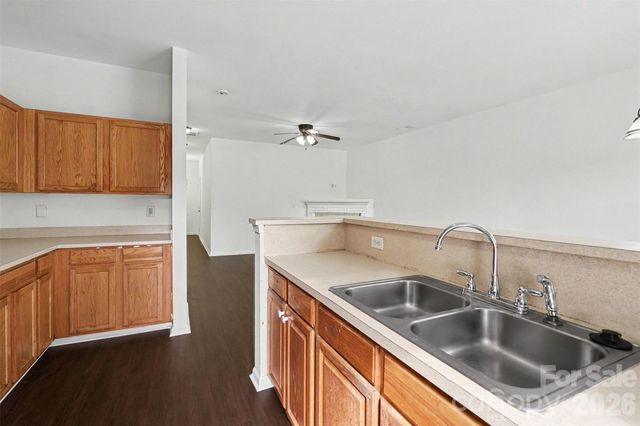 7514 Abigail Glen Drive, Charlotte, NC 28212