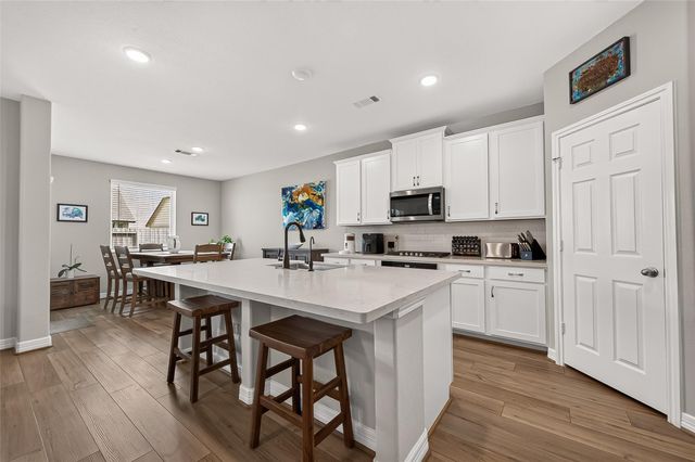 2947 Golden Dust Drive, Katy, TX 77493