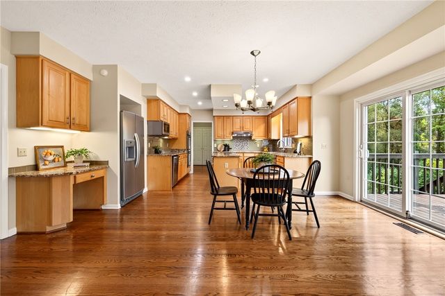 16 Wallingford Rise, Perinton, NY 14450