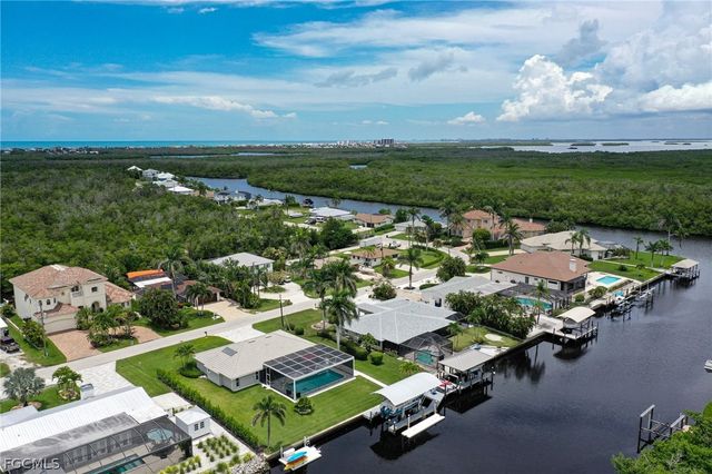 4902 Esplanade ST, Estero, FL 34134