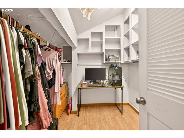 410 Sw MILL St, Sheridan, OR 97378
