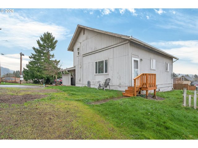 410 Sw MILL St, Sheridan, OR 97378