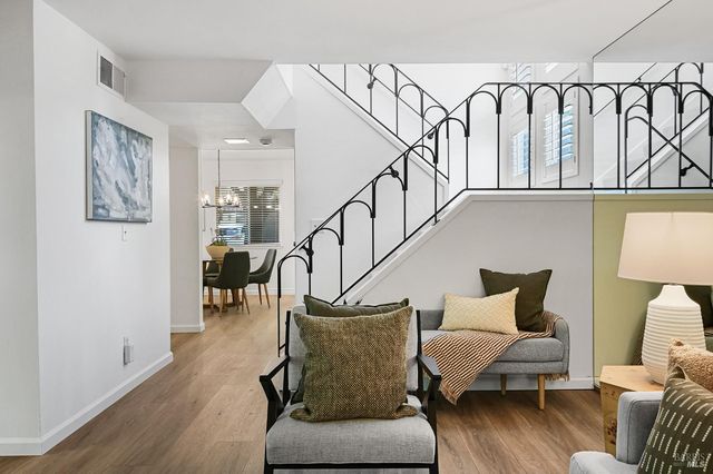 91 Grande Paseo, San Rafael, CA 94903