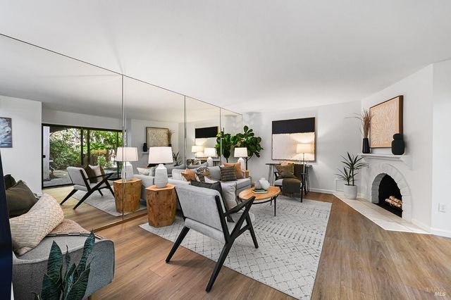 91 Grande Paseo, San Rafael, CA 94903