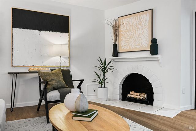 91 Grande Paseo, San Rafael, CA 94903