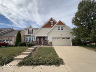 13052 Whitten Drive N, Fishers, IN 46037