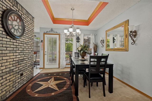 2904 Pitkin Drive, Arlington, TX 76006
